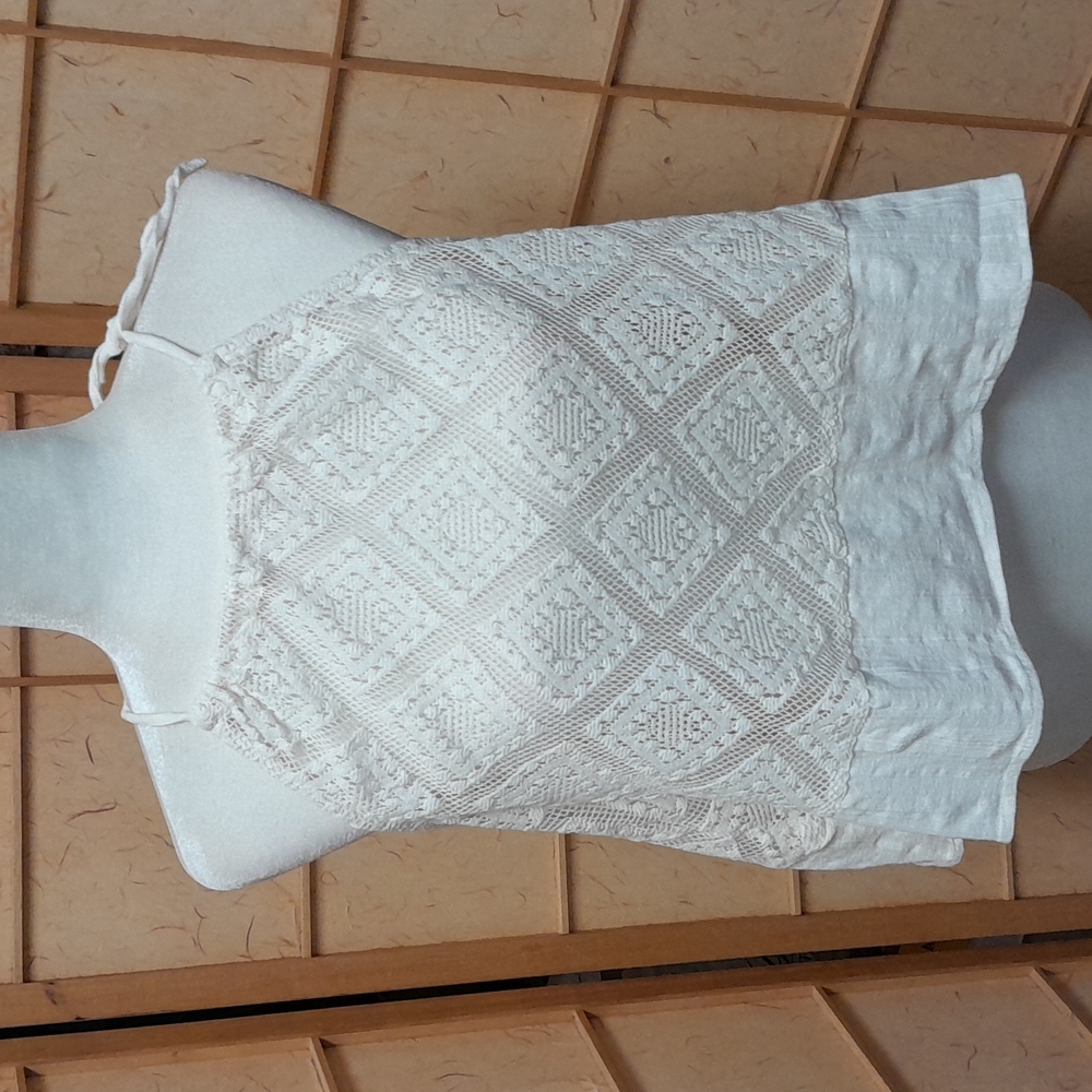 Roxy laced racer back tank top size XS